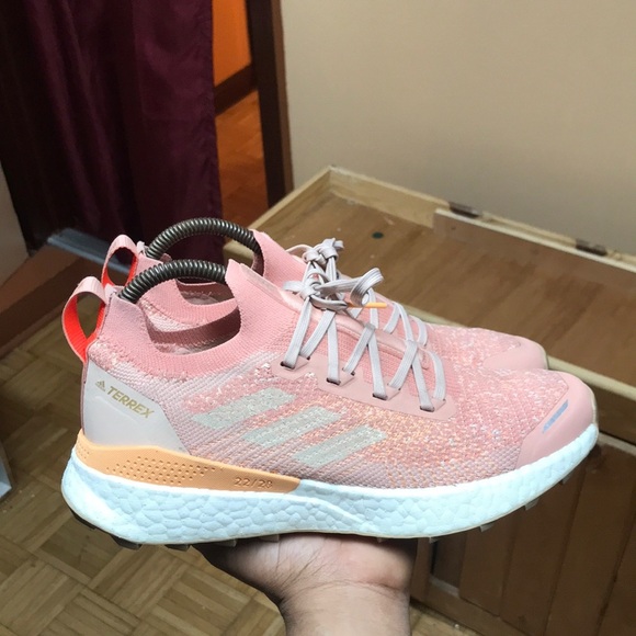 Adidas Terrex Two Ultra Primeblue “Ambient Blush” - Picture 1 of 14